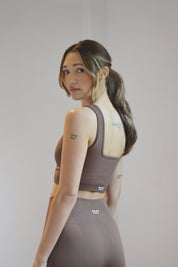 Sculpt top