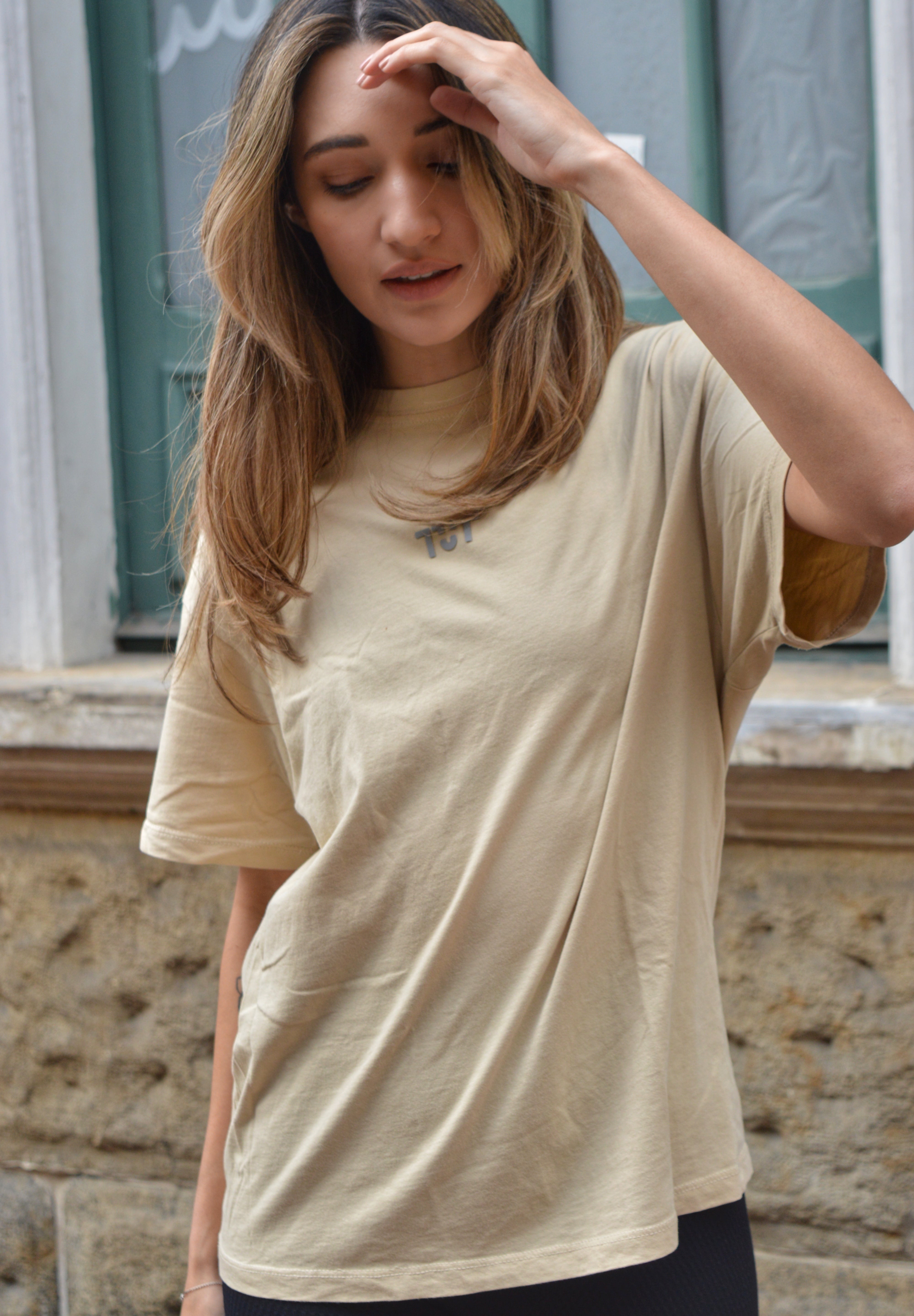 Oversized T-shirt Nude