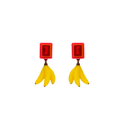 ARETES CRISTAL CON DIJE DE BANANO