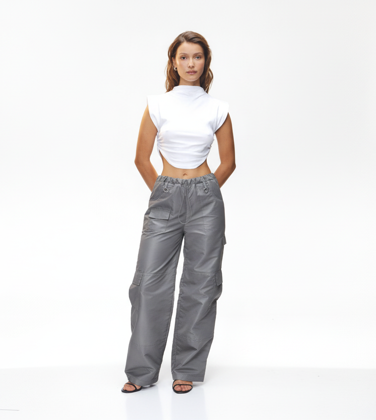 Pant_cargo_y_camiseta_ondas.png